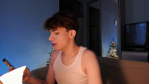Snapshot of call__me_leo chatting on 9, 1, 2025 Call me Leo online show from 9, 1, 2025