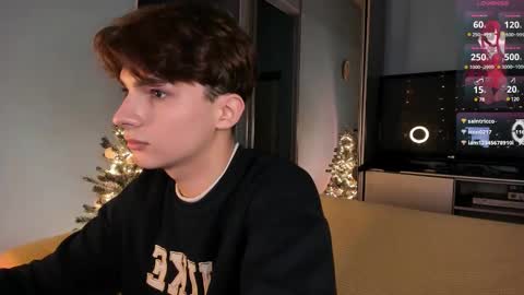 Snapshot of call__me_leo chatting on 11, 1, 2025 Call me Leo online show from 11, 1, 2025