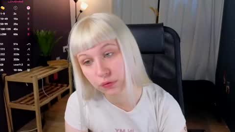 Snapshot of call_me_heaven chatting on 6, 6, 2026 Good girl Ann online show from 6, 6, 2026