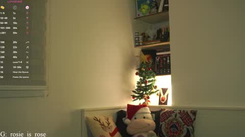 Snapshot of call_me_rosie chatting on 10, 12, 2024 online show from 10, 12, 2024