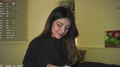 Snapshot of call_me_rosie chatting on 27, 12, 2024 online show from 27, 12, 2024