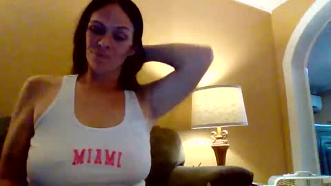 Snapshot of calli_girl420 chatting on 9, 4, 2026 Calli online show from 9, 4, 2026