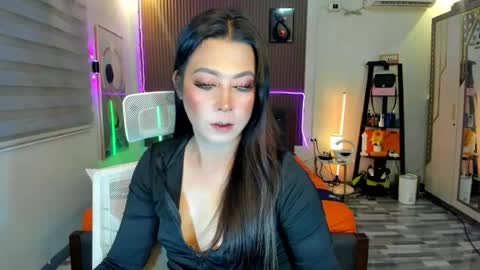Snapshot of callme_ivyaguas chatting on 24, 6, 2026 IVY online show from 24, 6, 2026