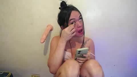 Snapshot of callme_mama chatting on 25, 1, 2025 Althea online show from 25, 1, 2025