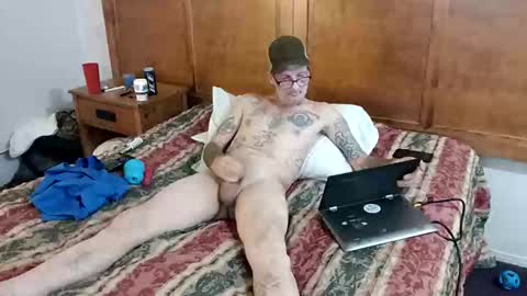 calredding75 online show from 16, 12, 2025