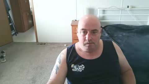 Snapshot of calvin420420 chatting on 20, 4, 2026 longjohn74 online show from 20, 4, 2026