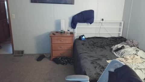 Snapshot of calvin420420 chatting on 22, 5, 2026 longjohn74 online show from 22, 5, 2026