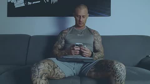 Calvin  online show from 26, 2, 2026