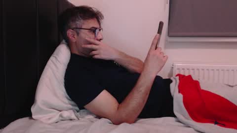 Calvinjohnlad online show from 3, 12, 2024