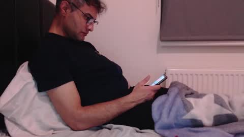 Calvinjohnlad online show from 4, 12, 2024