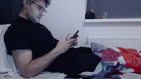 Calvinjohnlad online show from 23, 12, 2024