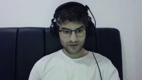 Calvinjohnlad online show from 25, 12, 2024