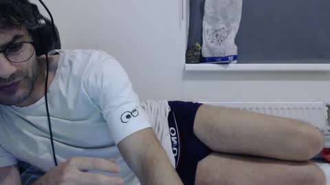 Calvinjohnlad online show from 25, 12, 2024