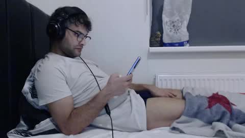 Calvinjohnlad online show from 25, 12, 2024