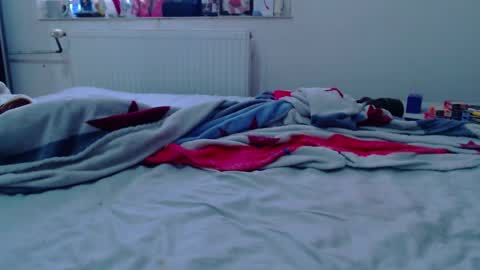 Calvinjohnlad online show from 17, 2, 2025