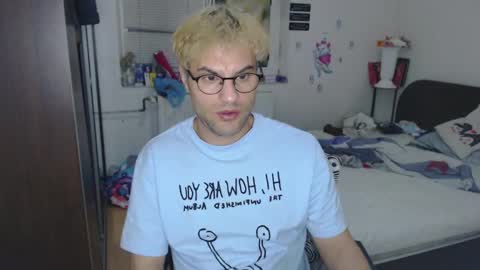 Calvinjohnlad online show from 9, 3, 2025