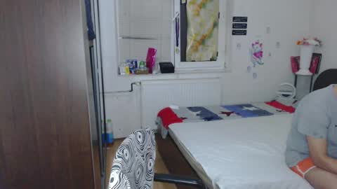 Calvinjohnlad online show from 12, 3, 2025