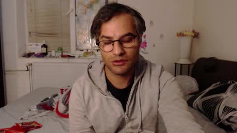 Calvinjohnlad online show from 6, 11, 2025