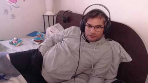 Calvinjohnlad online show from 7, 11, 2025