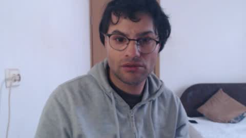 Snapshot of calvinjohnlad chatting on 5, 2, 2026 Calvinjohnlad online show from 5, 2, 2026