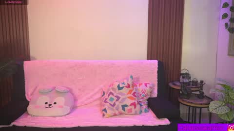 Snapshot of calypso_and_ge1 chatting on 11, 5, 2026 Calypso and Kayla online show from 11, 5, 2026