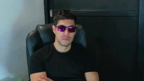 camara110 online show from 20, 9, 2025