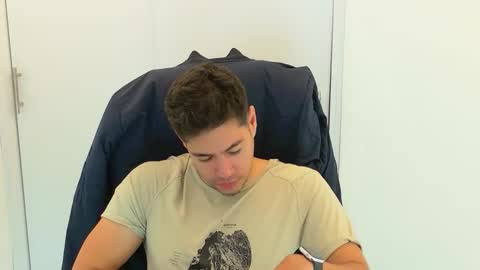 camara110 online show from 19, 11, 2025