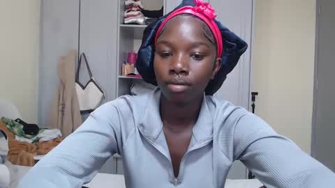 Snapshot of camclit chatting on 28, 12, 2024 Princess online show from 28, 12, 2024