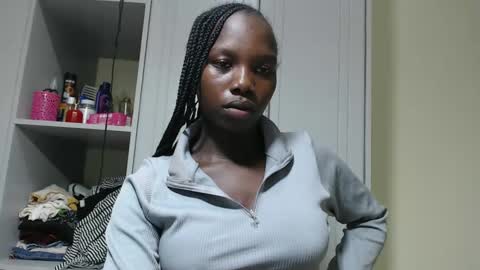 Snapshot of camclit chatting on 11, 3, 2025 Princess online show from 11, 3, 2025