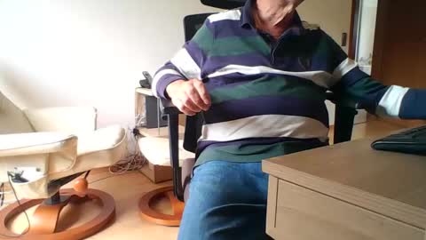 Snapshot of camcologne chatting on 26, 9, 2025 camcologne online show from 26, 9, 2025