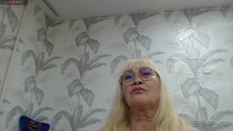 Snapshot of camdiva1 chatting on 1, 7, 2026 CamDiva1 online show from 1, 7, 2026