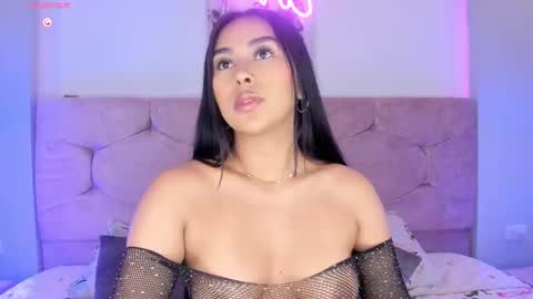 Camelia Smith online show from 7, 12, 2024