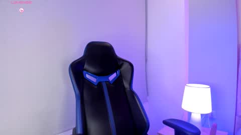 Camelia Smith online show from 11, 2, 2025