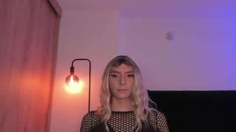 Snapshot of cameron_lyra chatting on 14, 4, 2026 Cameron online show from 14, 4, 2026