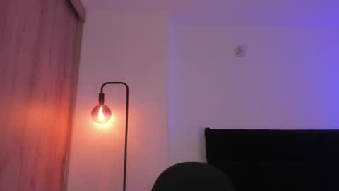 Snapshot of cameron_lyra chatting on 21, 4, 2026 Cameron online show from 21, 4, 2026