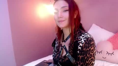 Snapshot of cami_fire chatting on 19, 2, 2025 Cami online show from 19, 2, 2025