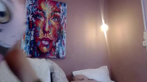Snapshot of cami_fire chatting on 7, 10, 2025 Cami online show from 7, 10, 2025