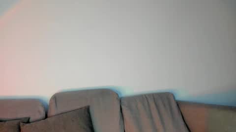 Snapshot of cami_hunter chatting on 27, 10, 2025 online show from 27, 10, 2025