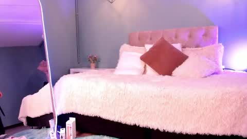 Snapshot of camii_bunnie chatting on 1, 5, 2026 Cami online show from 1, 5, 2026