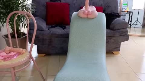 Camil online show from 2, 2, 2025