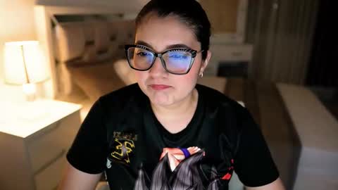 Snapshot of camila_buitrago chatting on 19, 10, 2025 Camila buitrago online show from 19, 10, 2025