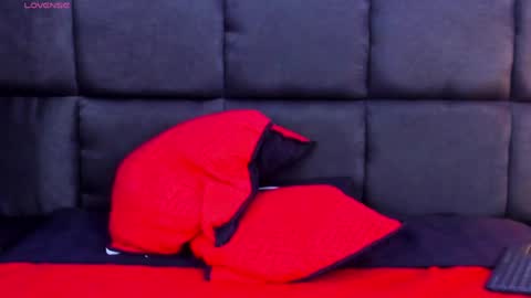  s online show from 29, 12, 2024