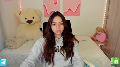 Snapshot of camila_ec2 chatting on 15, 12, 2024 C A M I online show from 15, 12, 2024