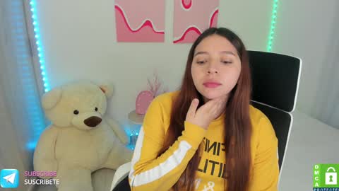 Snapshot of camila_ec2 chatting on 9, 1, 2025 C A M I online show from 9, 1, 2025