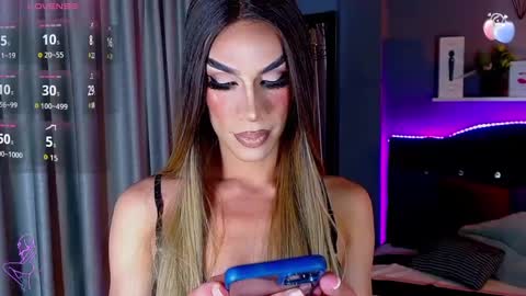 Camila online show from 28, 2, 2025