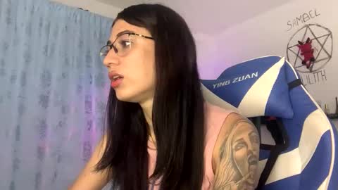 Snapshot of camila_trans19 chatting on 8, 11, 2025 Camila online show from 8, 11, 2025