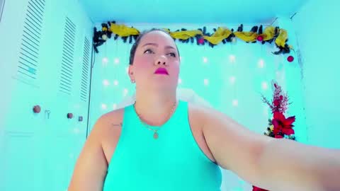 Snapshot of camilaa_foxxx chatting on 29, 12, 2024 camilaa foxxx online show from 29, 12, 2024