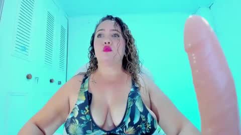 Snapshot of camilaa_foxxx chatting on 4, 2, 2025 camilaa foxxx online show from 4, 2, 2025