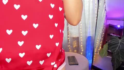 Cami  online show from 28, 2, 2025