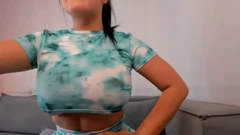 Snapshot of camilacams_ chatting on 19, 3, 2026 camila online show from 19, 3, 2026